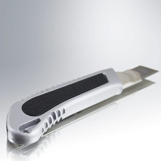 25szt. Nożyk Do Tapet 18mm Aluminiowy Łamane Ostrze